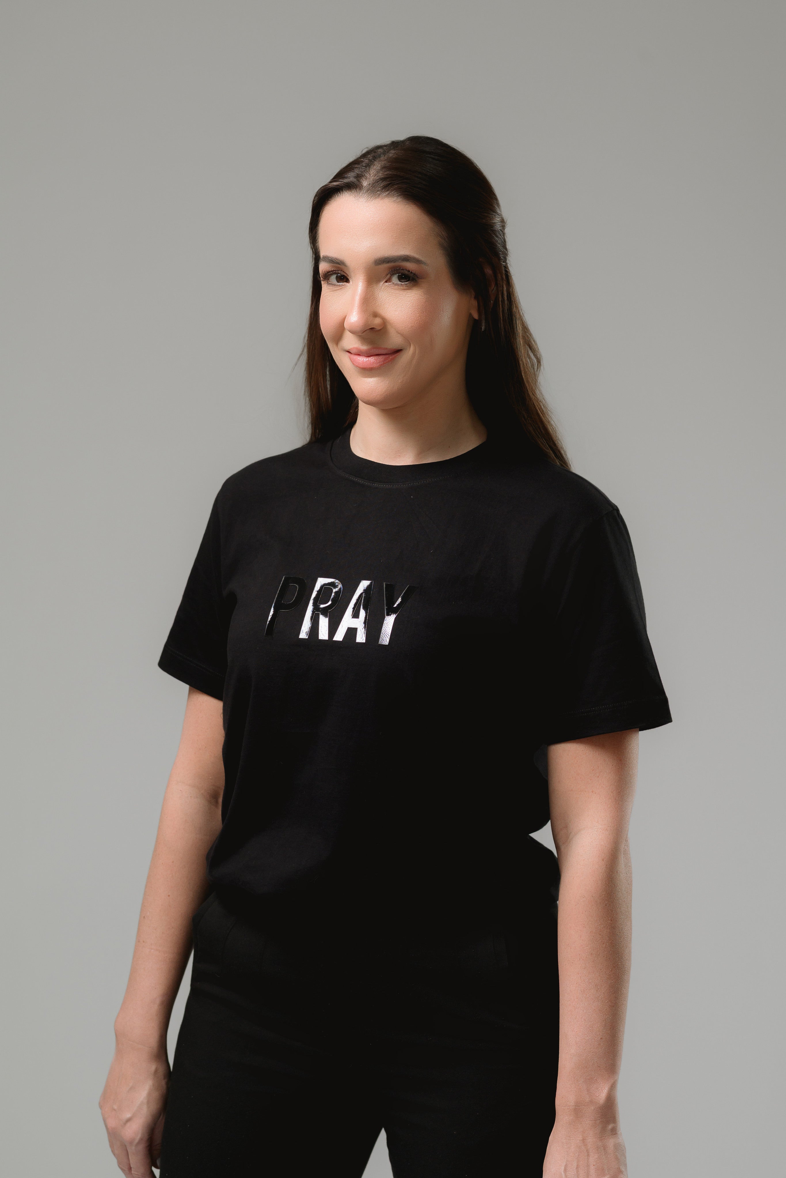 Camiseta Casual Preta - PRAY