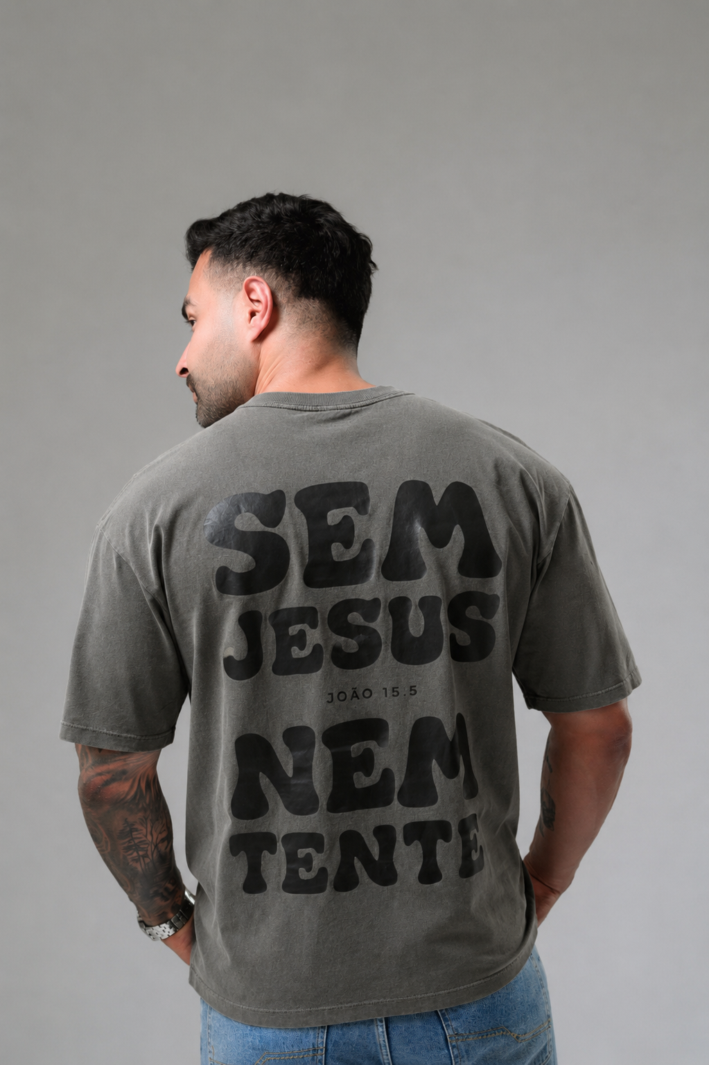 Camiseta Oversized Chumbo - Sem Jesus Nem Tente